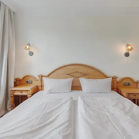 Familien-apartment Mit Seeblick * Spalt