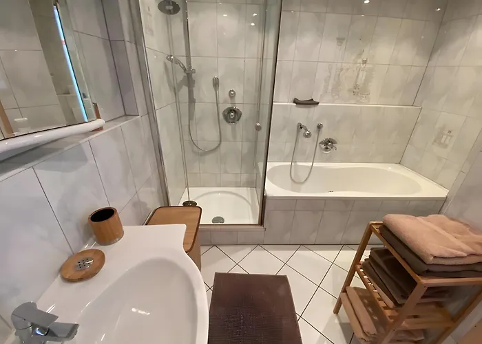 Apartman Familien-apartment Mit Seeblick *